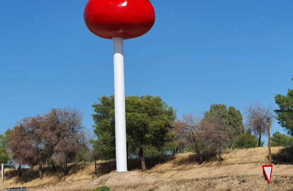 monumento_gran_tomate_miaj