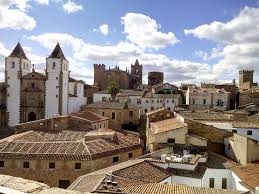 ciudad-monumental-caceres