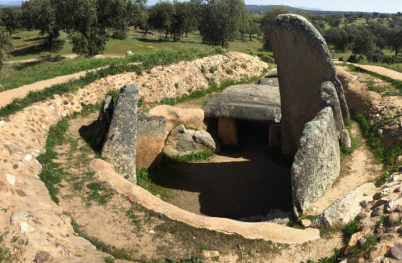 dolmen-lacara-merida
